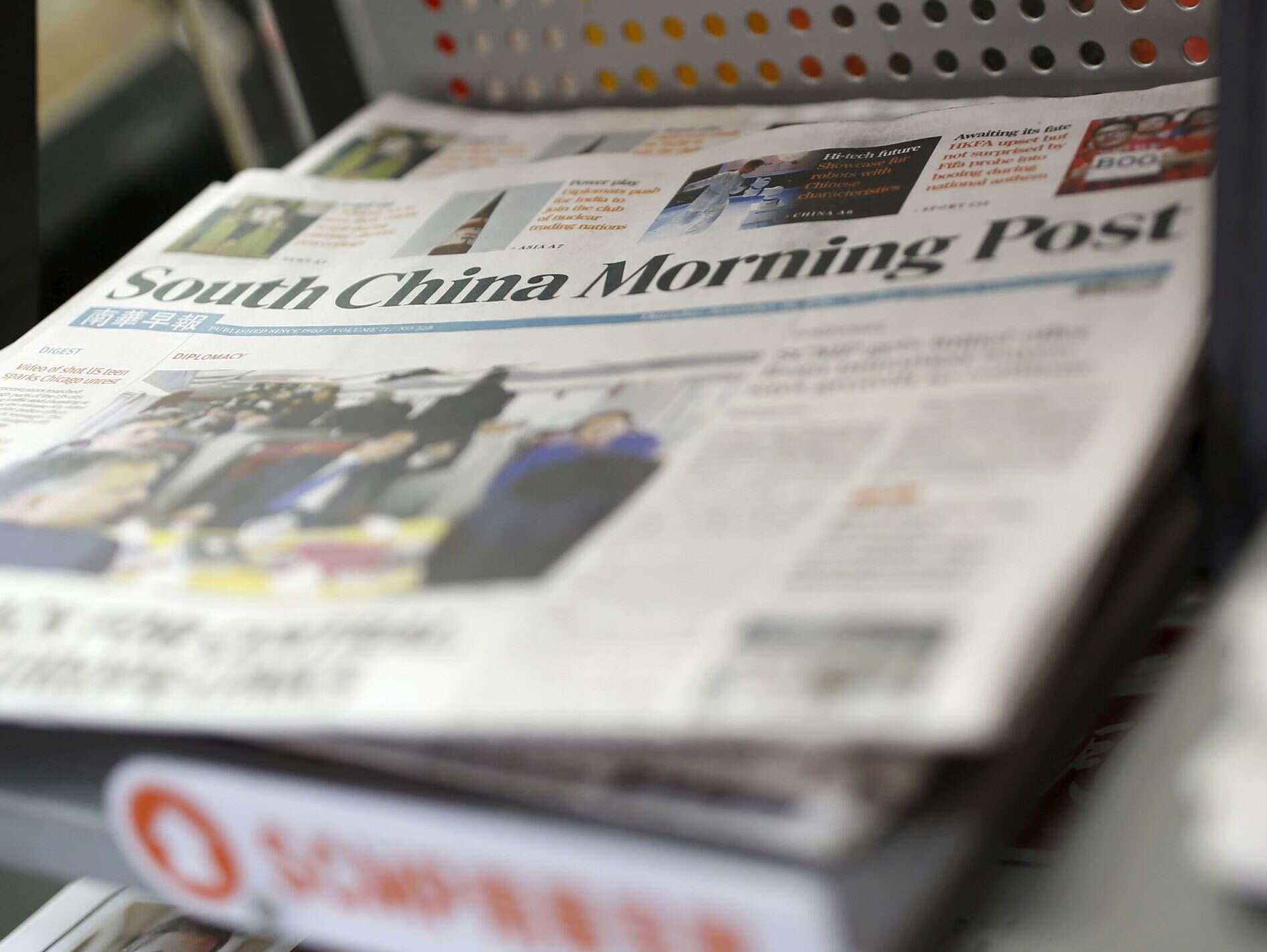 Coronavirus: Newspapers in Italy and Hong Kong to print on despite advertising drops