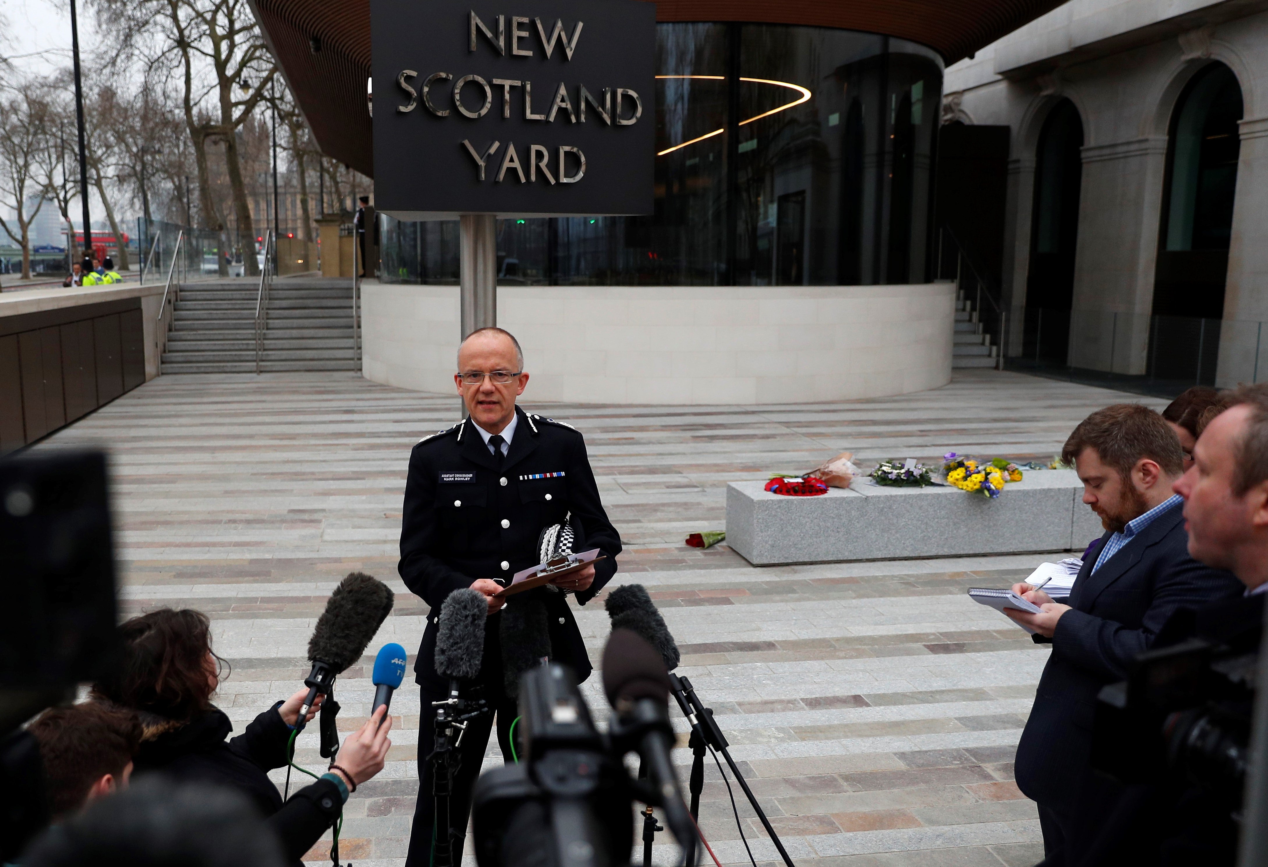 Met Police thanks journalists who knew name of Westminster terrorist but refrained from publishing