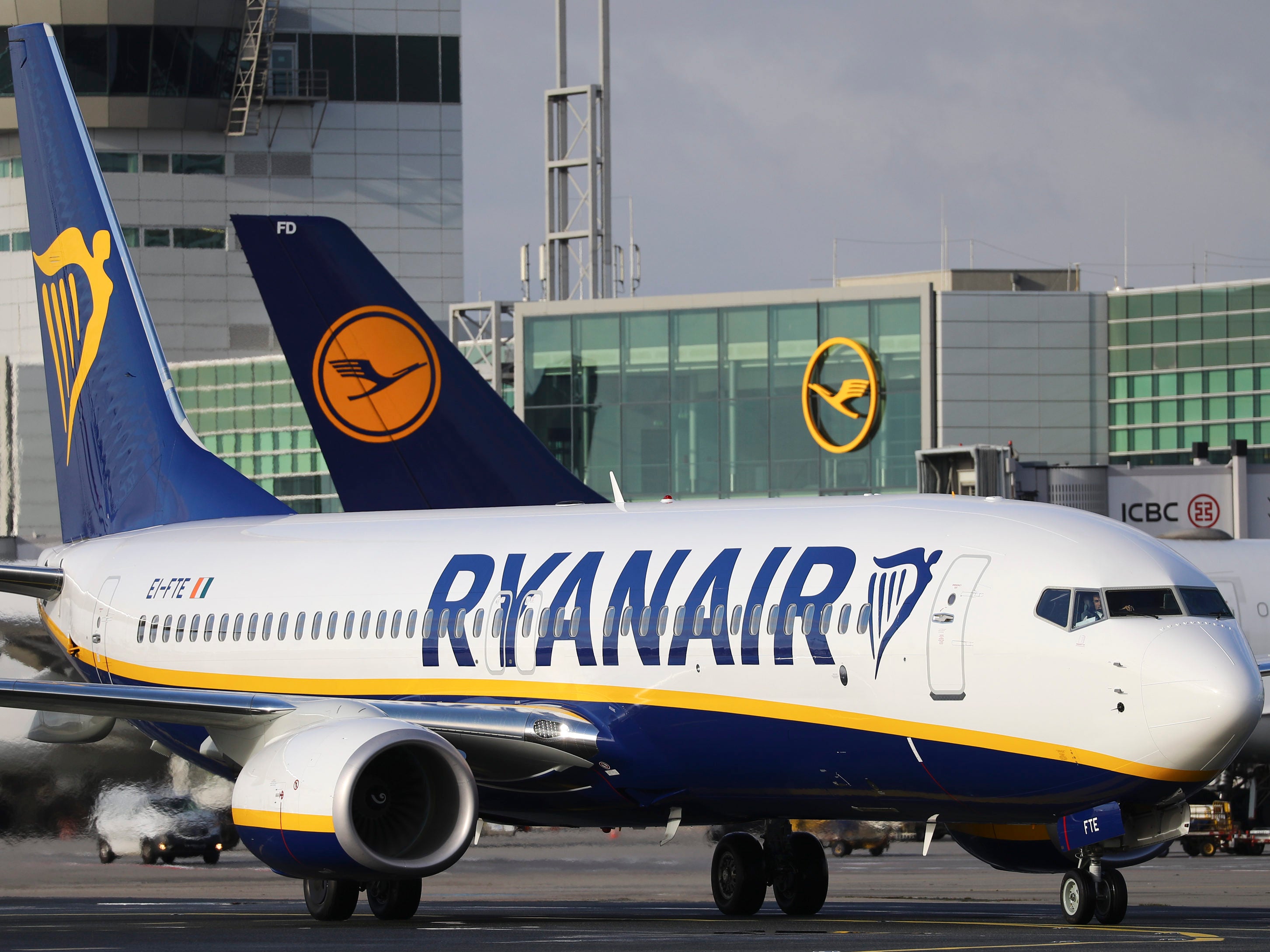 Judge rejects Ryanair bid to unmask pilot sources used in Channel 4 Dispatches report