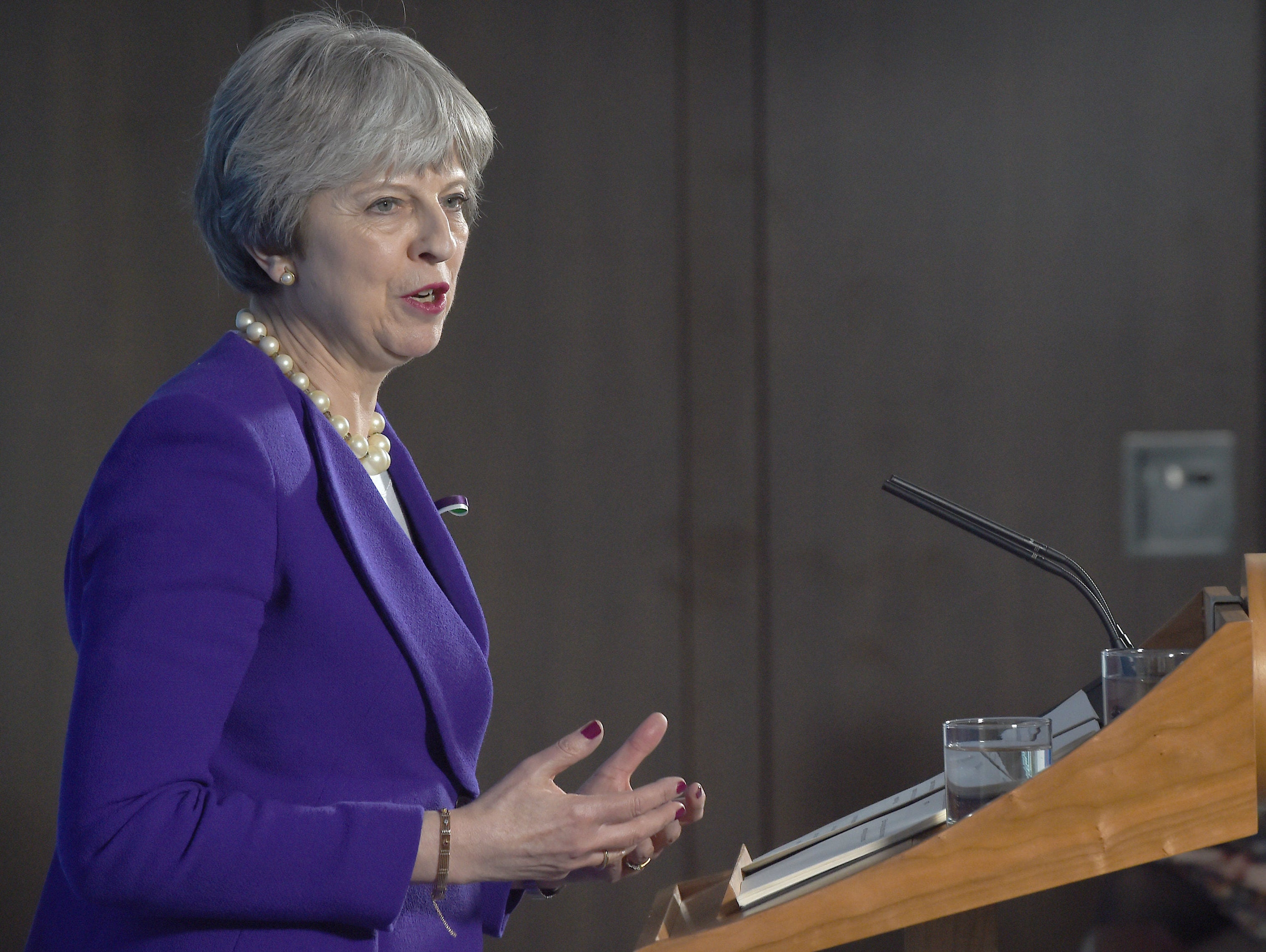 Theresa May pokes fun at Standard editor Osborne and lauds political journalists at Westminster Correspondents’ Dinner