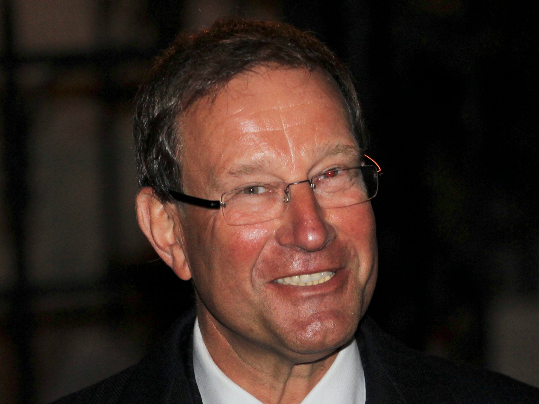 Richard Desmond leaves UK media market after 47 years with sale of Reach shares