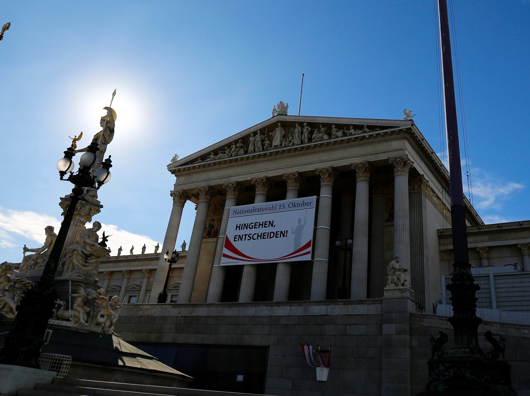 Austrian government to press ahead with tech giant tax that could fund local journalism