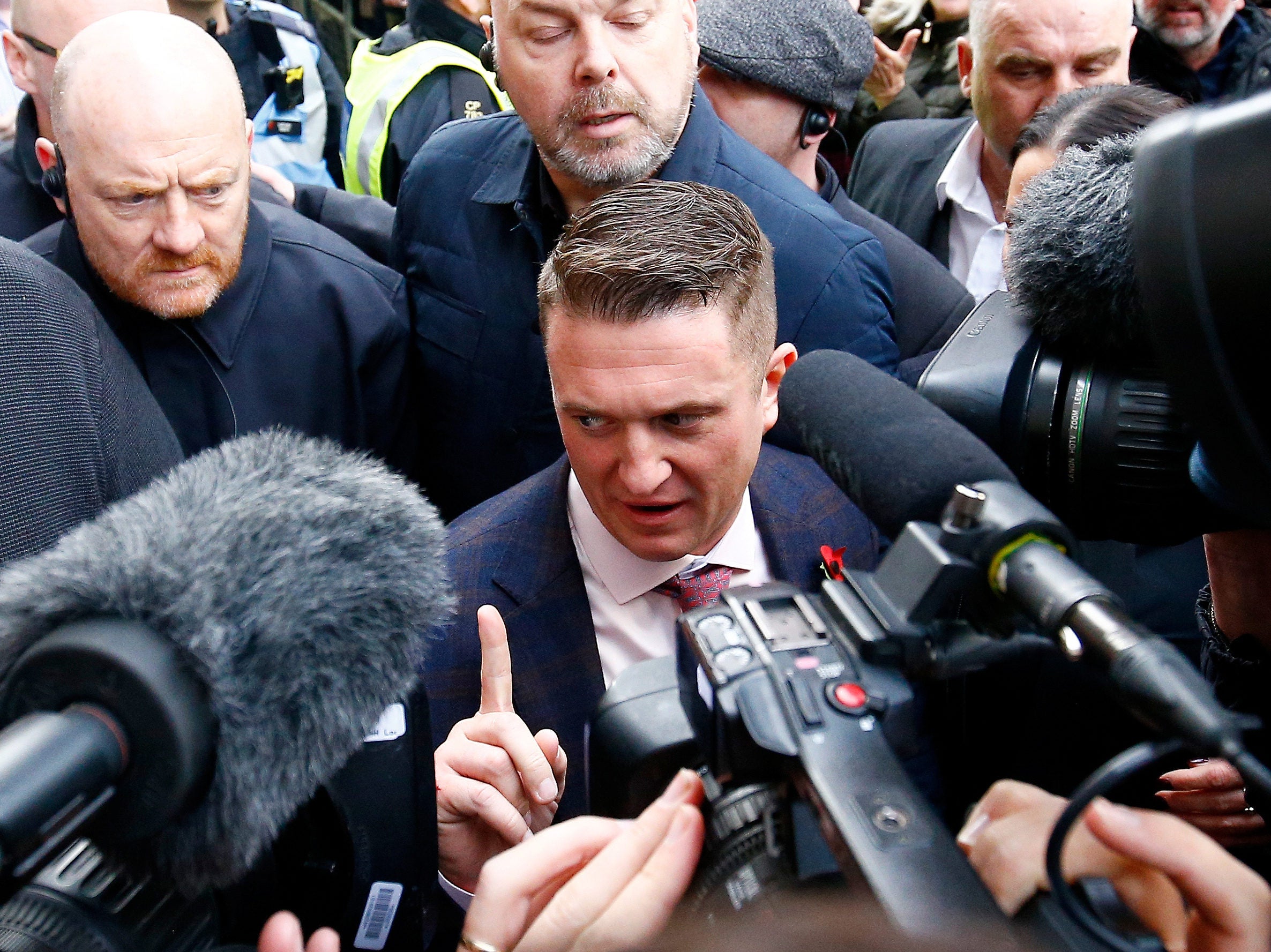 Youtube must 'reconsider judgment' on Tommy Robinson videos, says Culture Secretary