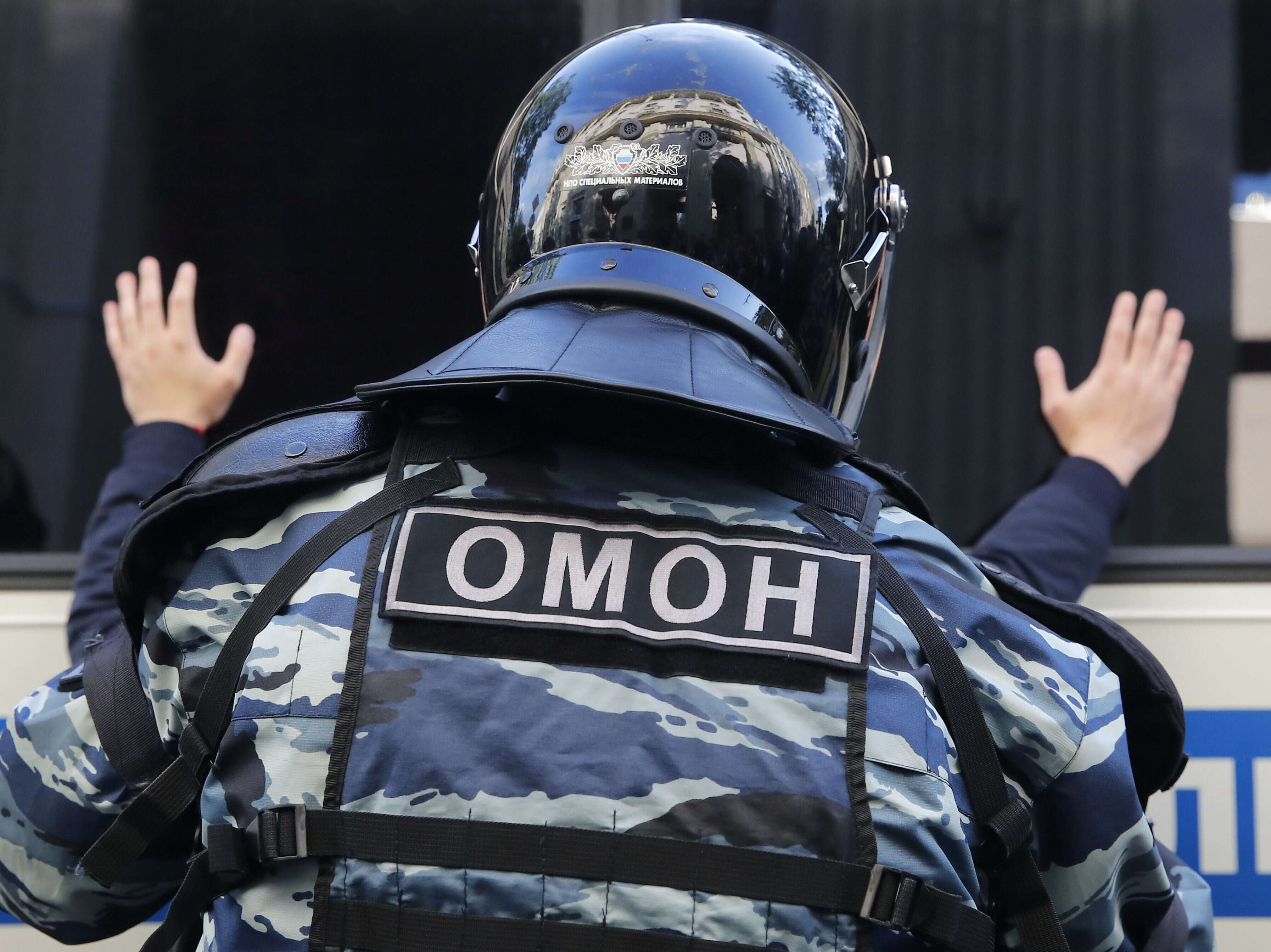 Russian authorities urged to stop harassing journalists reporting Moscow protests