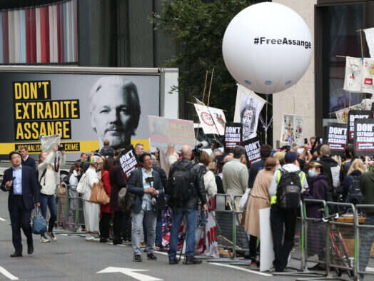Julian Assange extradition protest