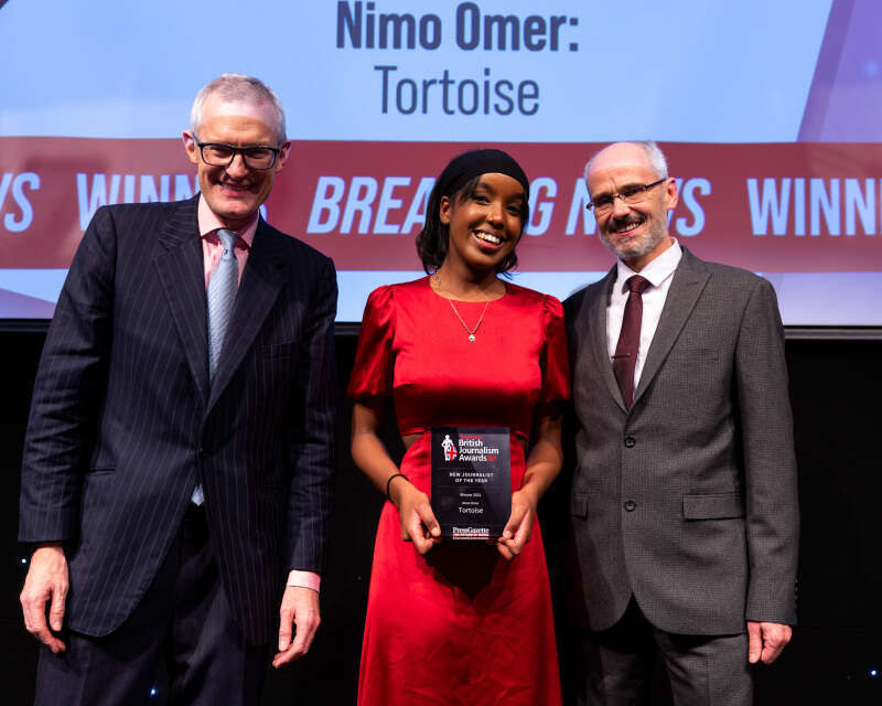 British Journalism Awards 2021 winner Nimo Omer pictured with Jeremy vine and awards judge Julian Sturdy