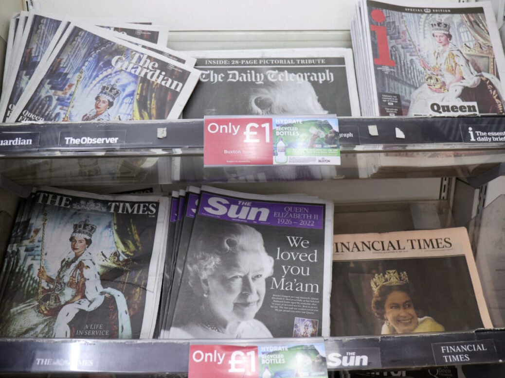 Queen death newspapers amid traffic jump