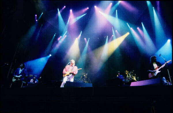 Dire Straits