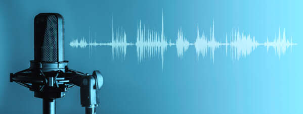 Podcast equipment to illustrate podcast listening growth story