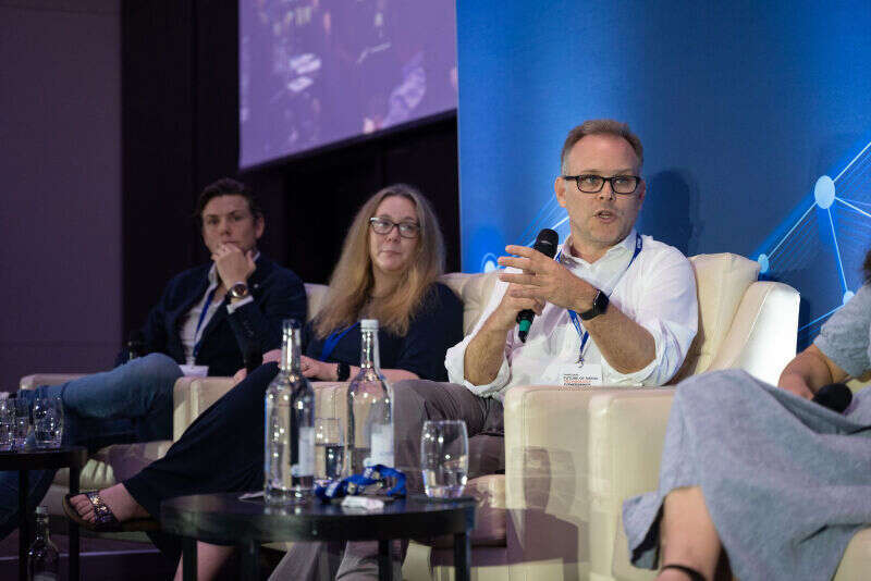 Norkon chief executive Eirik Naesje, Guardian head of digital (live) Claire Phipps and Sky News head of digital output Nick Sutton on a panel about live blogs