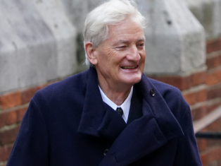 Mirror article accusing James Dyson of 'screwing country' was 'vitriolic', libel trial told