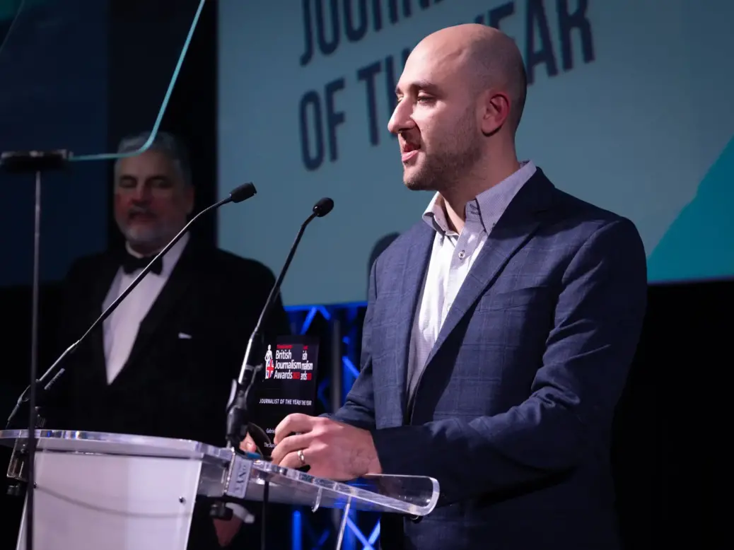 Sunday Times Whitehall editor Gabriel Pogrund gives a speech at the British Journalism Awards 2023 after receiving the Journalist of the Year award. Picture: ASV Photography for Press Gazette