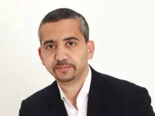 Mehdi Hasan’s Zeteo launches in UK targeting ‘dissatisfied’ audiences