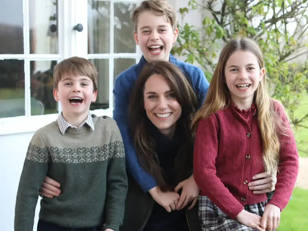 Kensington Palace photo of Kate and her children issued on 10 March 2024