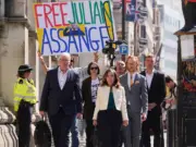 Wikileaks editor in chief Kristinn Hrafnsson (left) and Stella Assange, the wife of Julian Assange, at the Royal Courts of Justice in London, before the latest stage of his US extradition legal battle on 20 May 2024. Picture: Lucy North/PA Wire