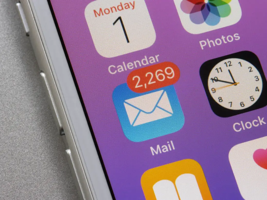 iPhone screenshot showing 2,269 unread emails notification. Picture: Shutterstock/Tada Images