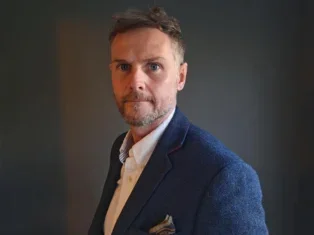 Sunday Post promotes deputy Thomas Hawkins to editor