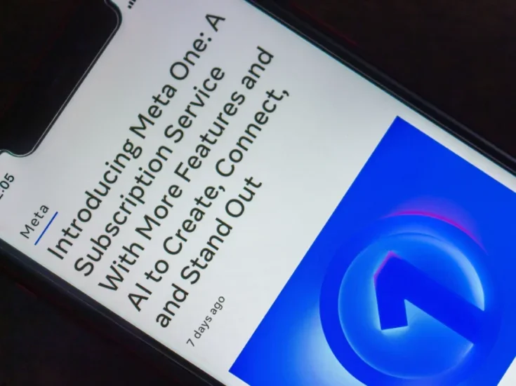 Facebook cash-for-links scheme excludes publishers (for now)