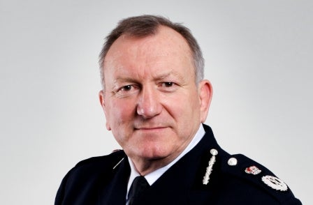 Ex-police chief: No return to 'good old days', no 'informal' relations, a 'more honourable press'