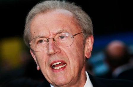Politicians lead tributes to 'brilliantly beguiling' interviewer David Frost who has died aged 74
