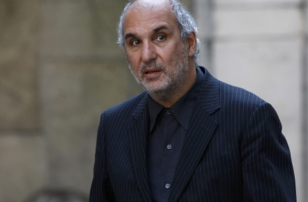 Trinity Mirror loses legal bid to force Alan Yentob to pay its legal costs over hacking claim